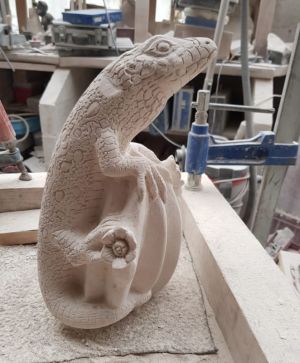 sculpture pierre lezard